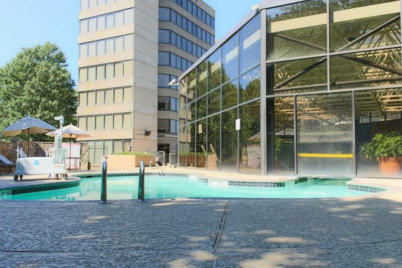 The Westin Atlanta Airport Hotel College Park Exterior photo